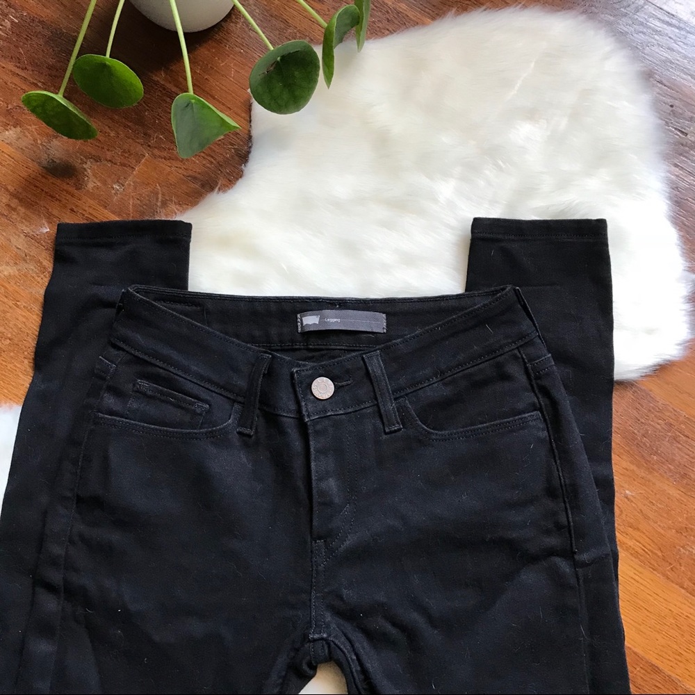 🚫sold [Levi’s] Black Legging Jeans size 26